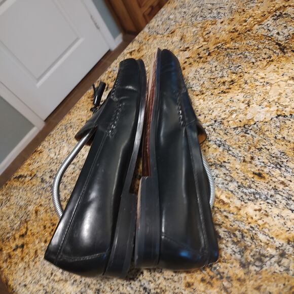 Cole Haan Men's Black Leather Tassel Loafers Size 11.5 D Item ID 03506 - Picture 6 of 12